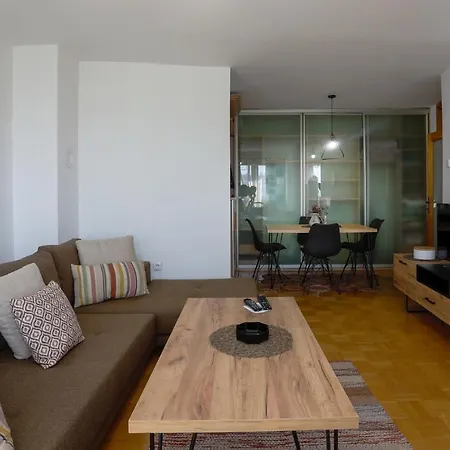 Apartman Daire Lukavica